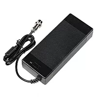 Nabíječka pro elektrickou koloběžku VSETT 8